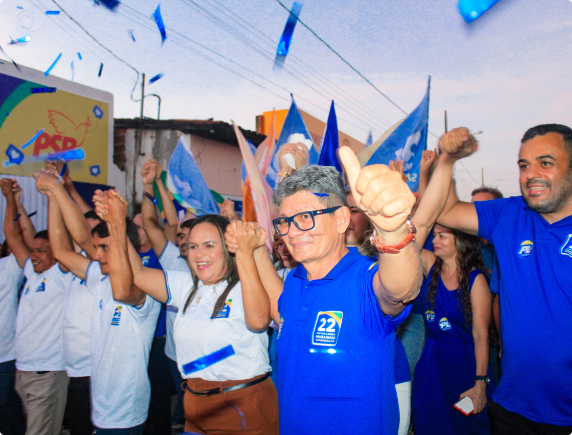 Santos Franklin com os vereadores do PL